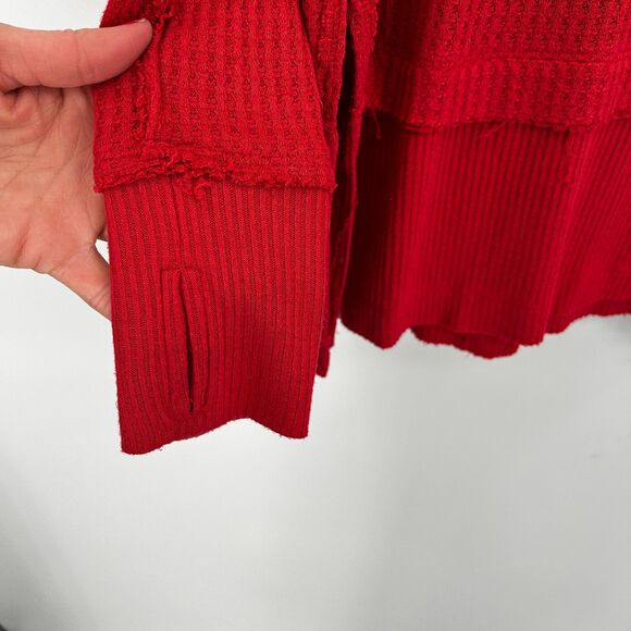 FREE PEOPLE We The Free Red Waffle Knit Very Oversized Thermal Top Size Small - Picture 6 of 10